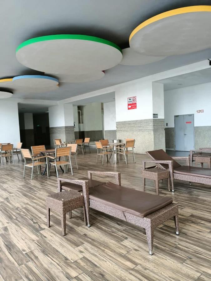 Twin Galaxy Jb Homestay By Summer Johor Bahru Exteriér fotografie