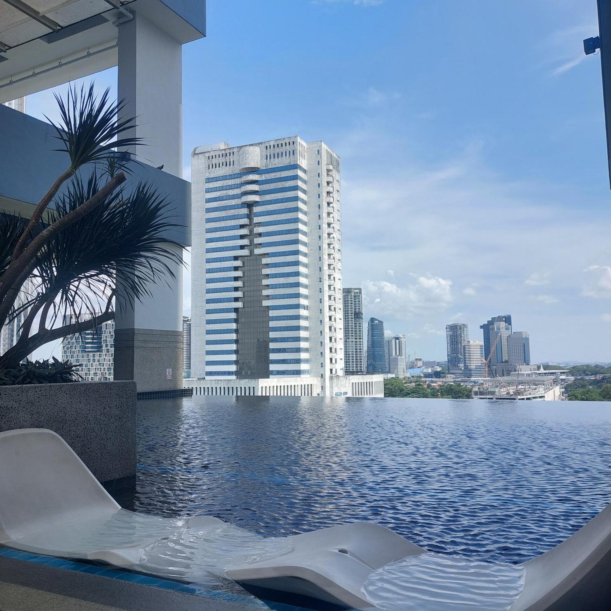 Twin Galaxy Jb Homestay By Summer Johor Bahru Exteriér fotografie